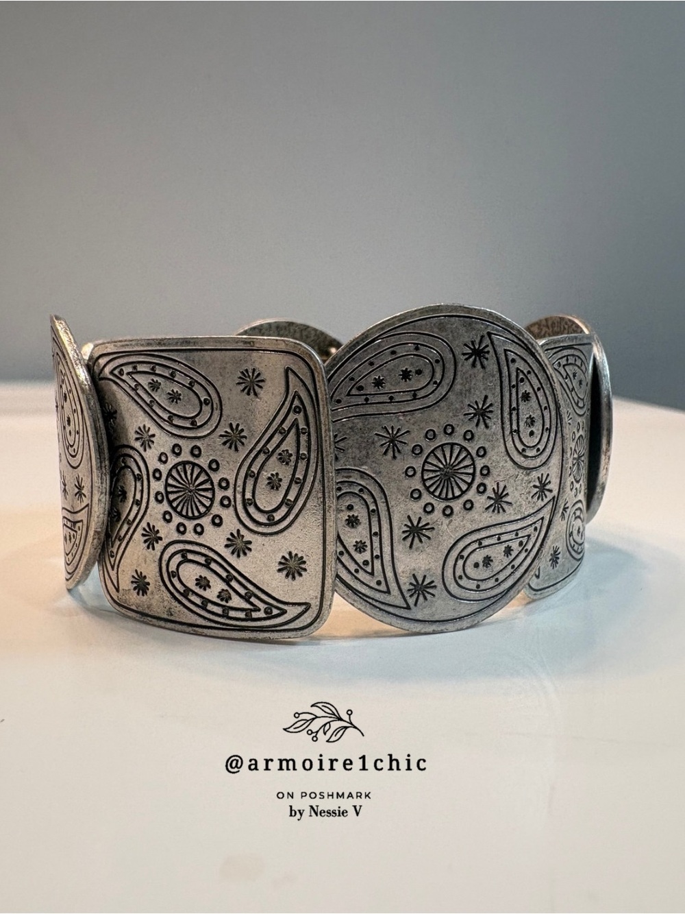 Silver Toned Chunky Metal STRETCH BRACELET | with Paisley Patterned Antiquing